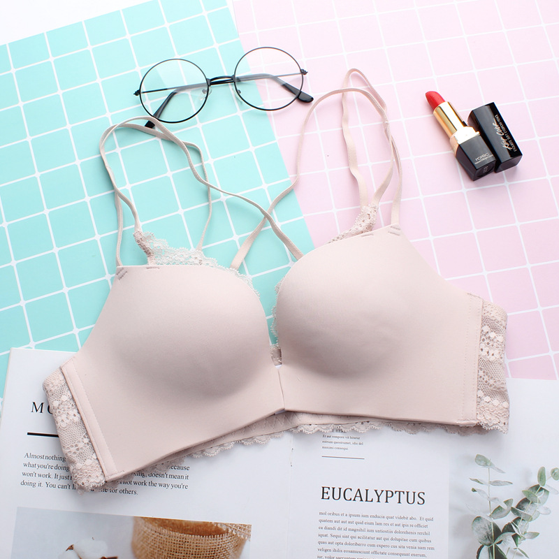 KUCLUT Zachte nieuwe zomerbeha - Beauty & Makeup Katia Di Paola recensie en prijs