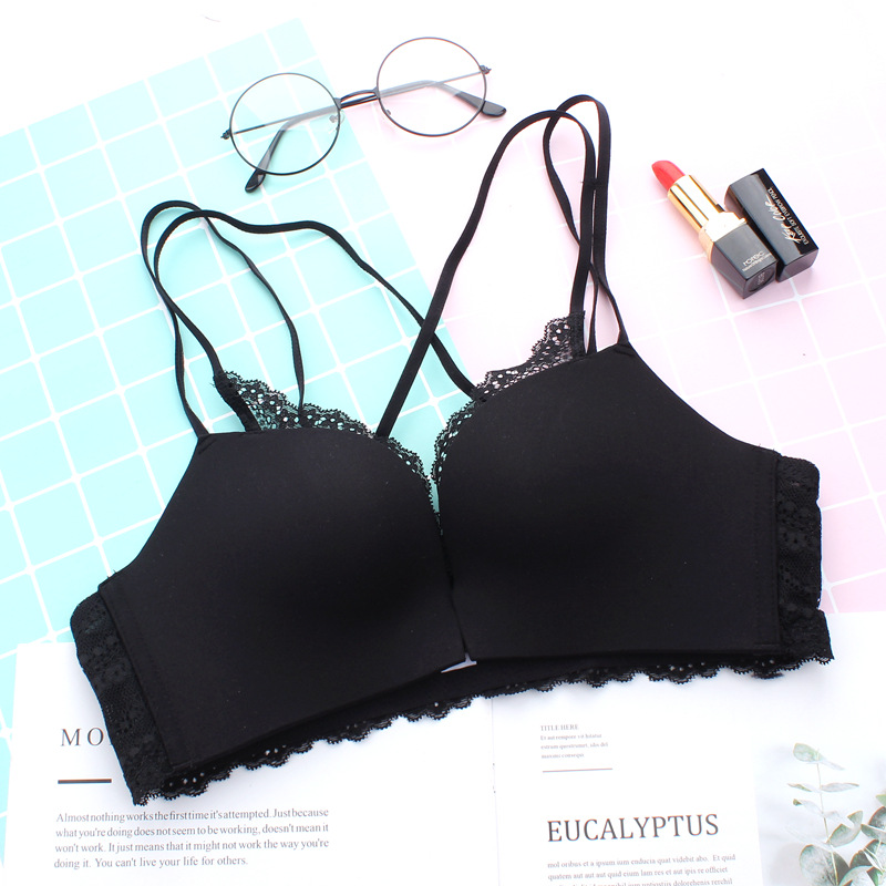 KUCLUT Zachte nieuwe zomerbeha - Beauty & Makeup Katia Di Paola recensie en prijs